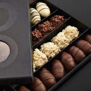 Patchi Assorted Dark Gift Box (500g)