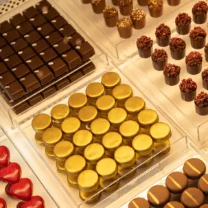 Patchi White Chocolate with Raspberry Center